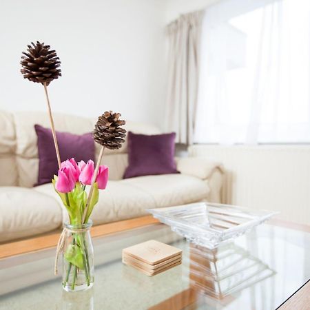 דירות Guestready - Spacious 2Br Flat In Peaceful Hove מראה חיצוני תמונה