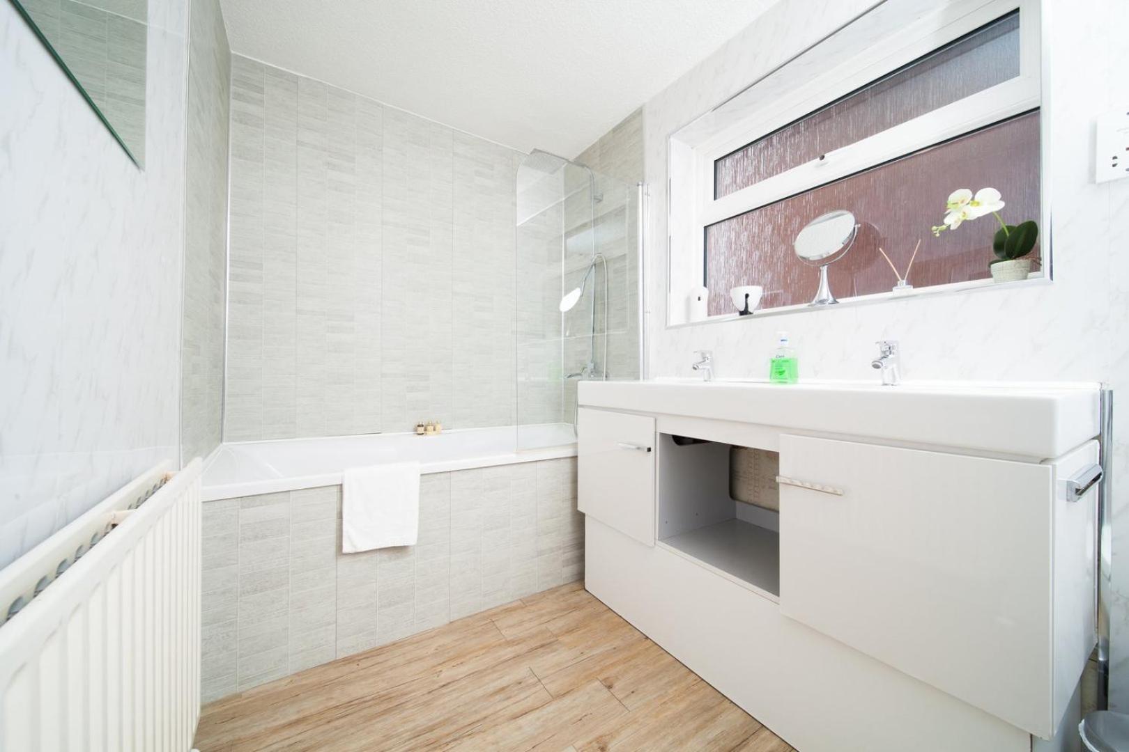 דירות Guestready - Spacious 2Br Flat In Peaceful Hove מראה חיצוני תמונה